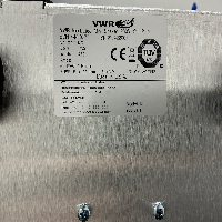 VWR Incubating Mini Shaker image 1